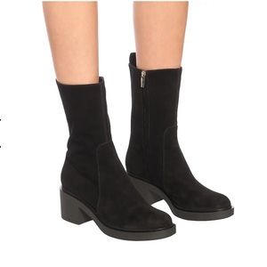 Gianvito Rossi - Exton Suede Booties